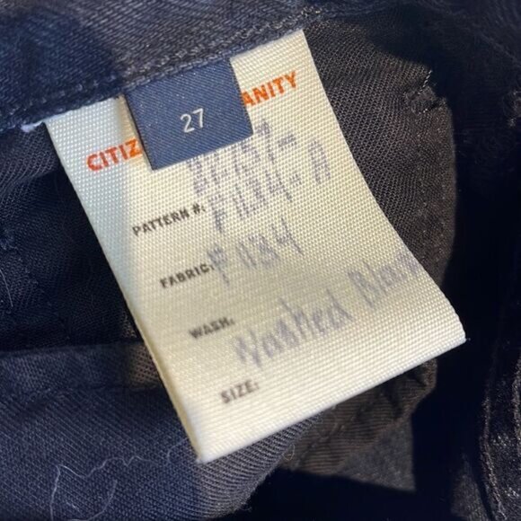 Citizens of Humanity Libby Jeans Distressed in Washed Black Size 27 - Picture 7 of 10